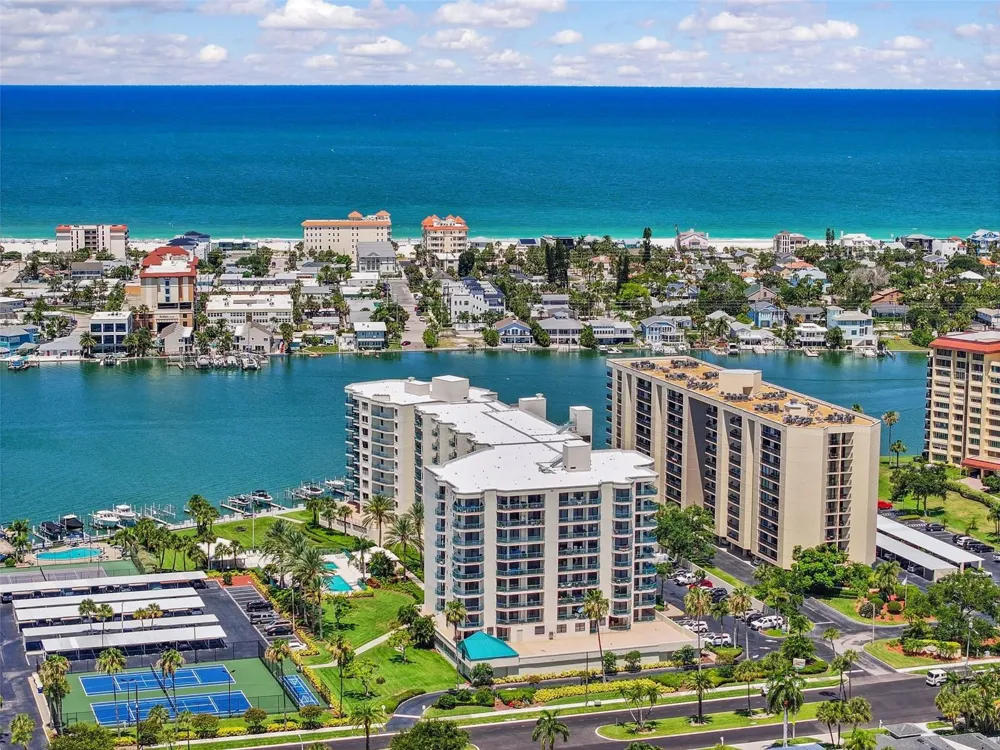 670 ISLAND WAY #800 Clearwater Beach, FL 33767