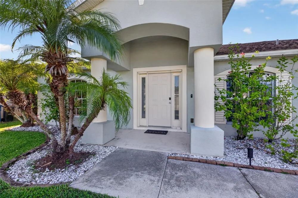 2502 NATURE POINTE LOOP Fort Myers, FL 33905