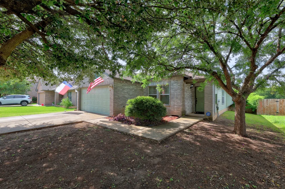 1621 Apollo Circle Round Rock, TX 78664
