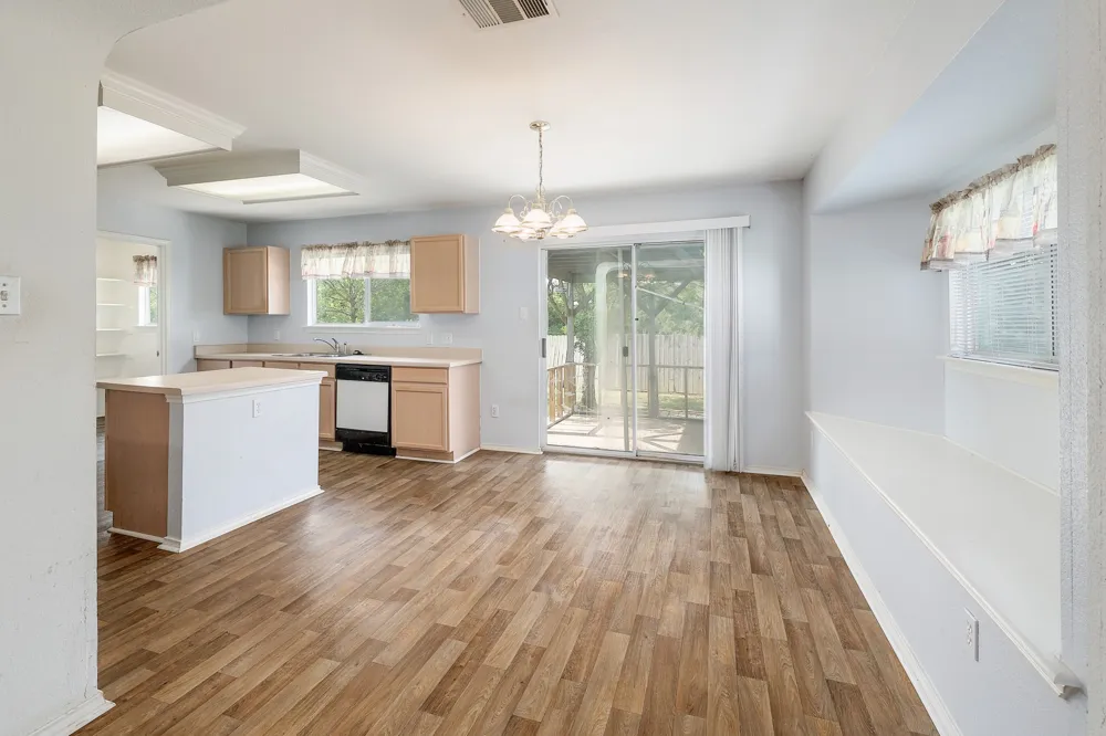 1621 Apollo Circle Round Rock, TX 78664