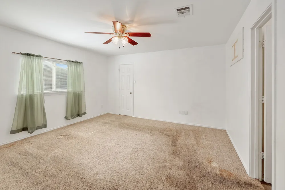 1621 Apollo Circle Round Rock, TX 78664