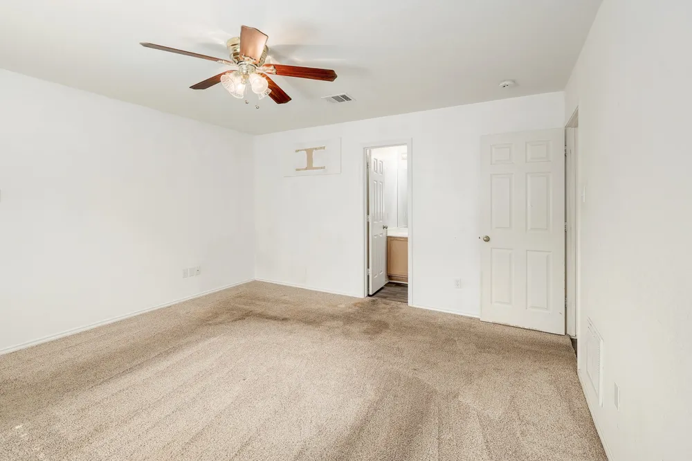 1621 Apollo Circle Round Rock, TX 78664