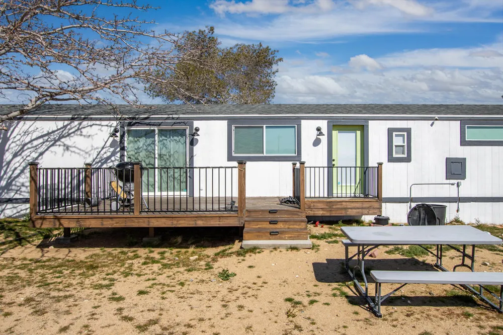 61186 Sespe Street Landers, CA 92285