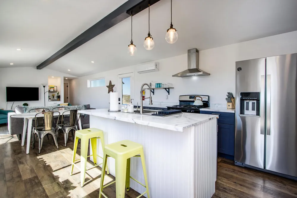61186 Sespe Street Landers, CA 92285