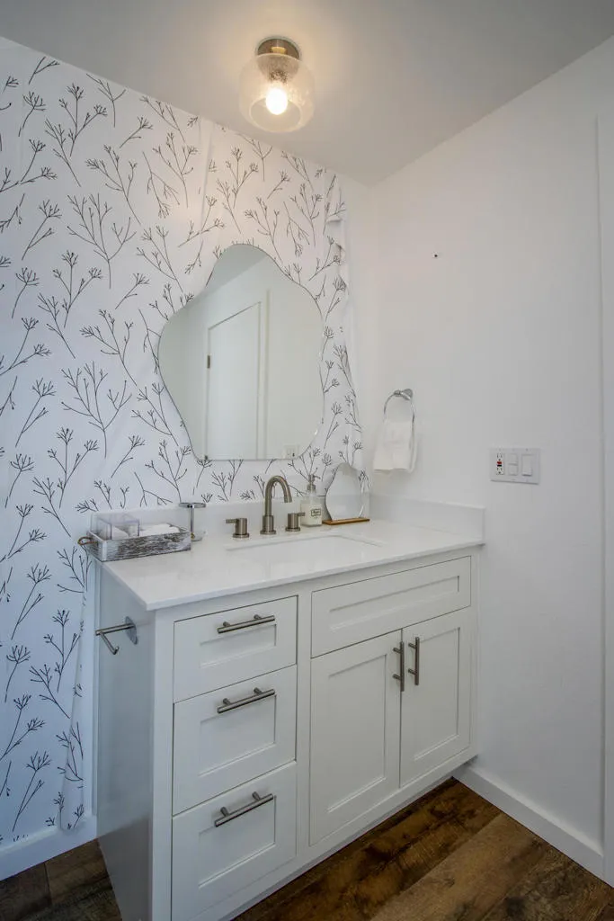 61186 Sespe Street Landers, CA 92285