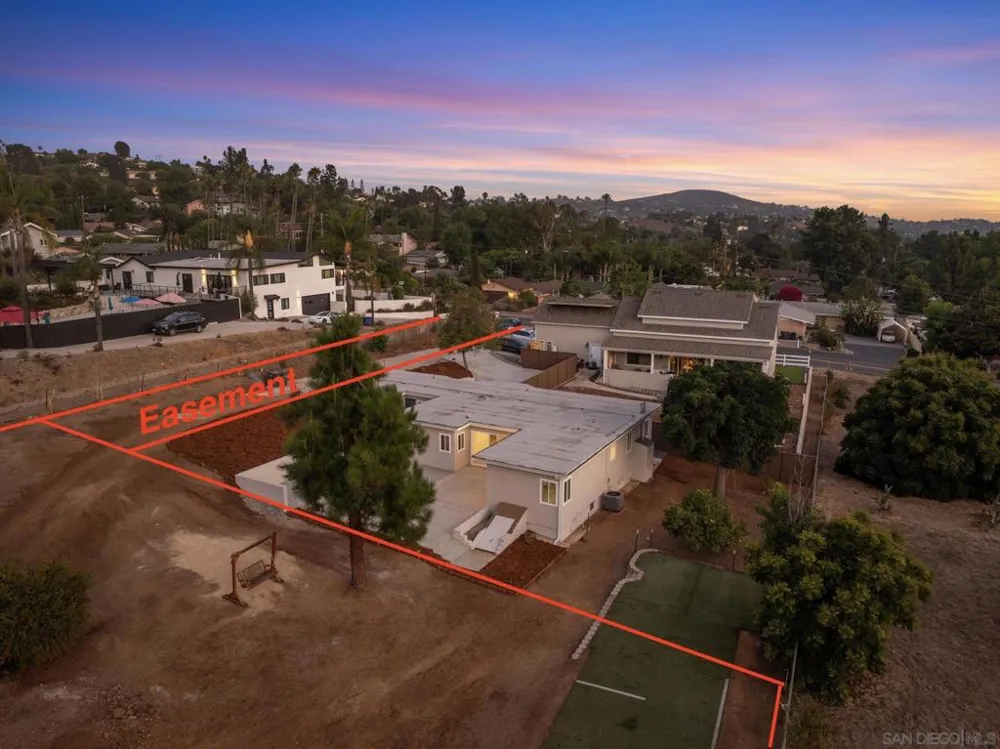 Tropico Dr La Mesa, CA 91941