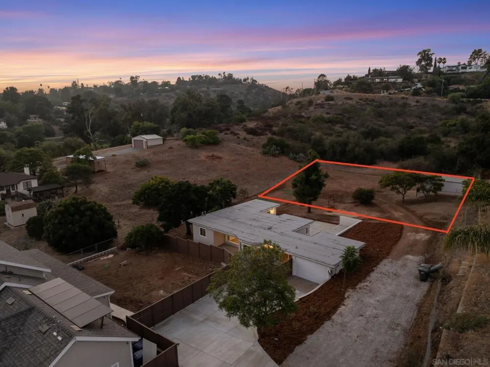 Tropico Dr La Mesa, CA 91941