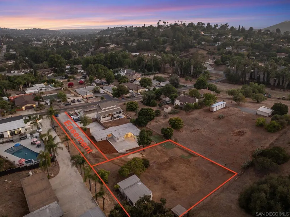 Tropico Dr La Mesa, CA 91941