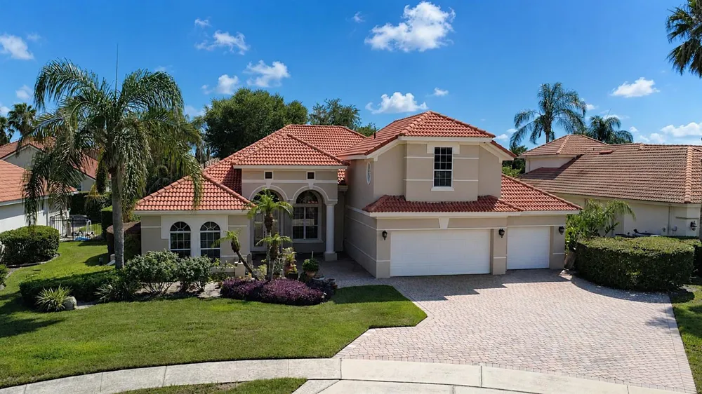 1954 ELKHORN COURT Longwood, FL 32750