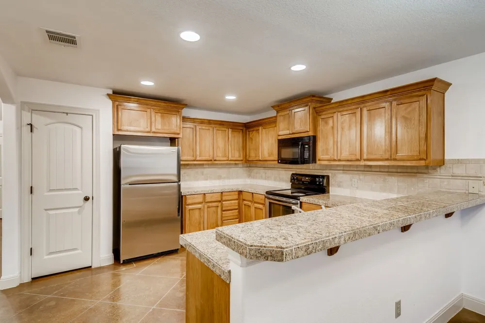 300 S Venture Boulevard S Lago Vista, TX 78645