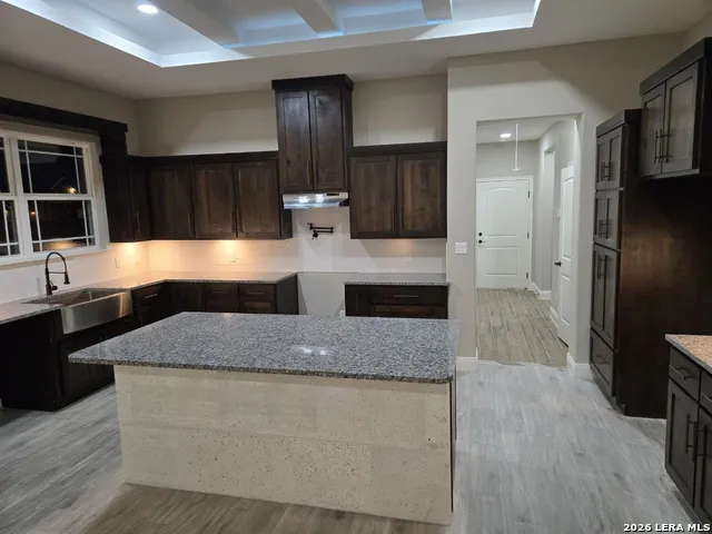 120 Summer Meadow Dr La Vernia, TX 78121