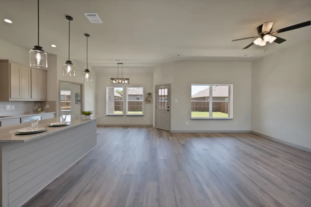 109 Panther Loop Mabank, TX 75147