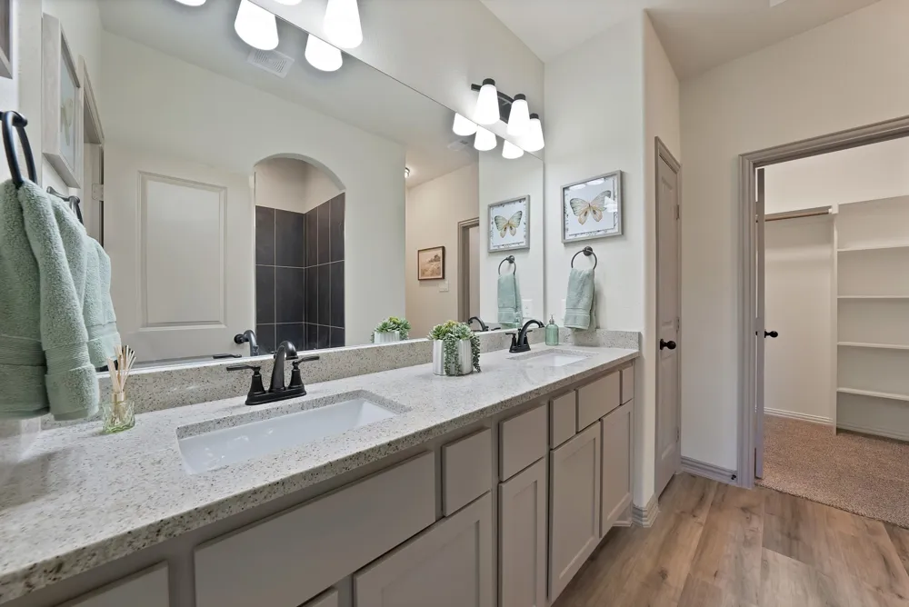 109 Panther Loop Mabank, TX 75147