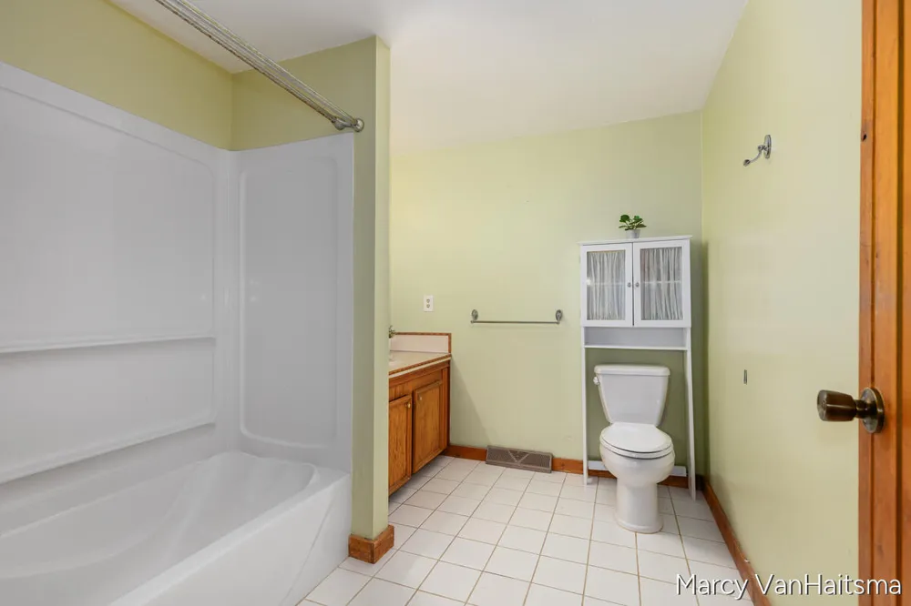 5837 Warner Street Allendale, MI 49401