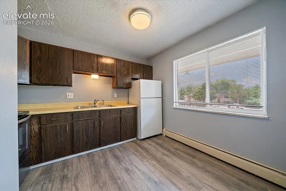 325 Bonnie Court Colorado Springs, CO 80916