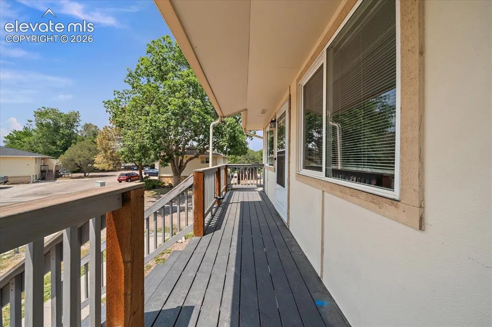 325 Bonnie Court Colorado Springs, CO 80916