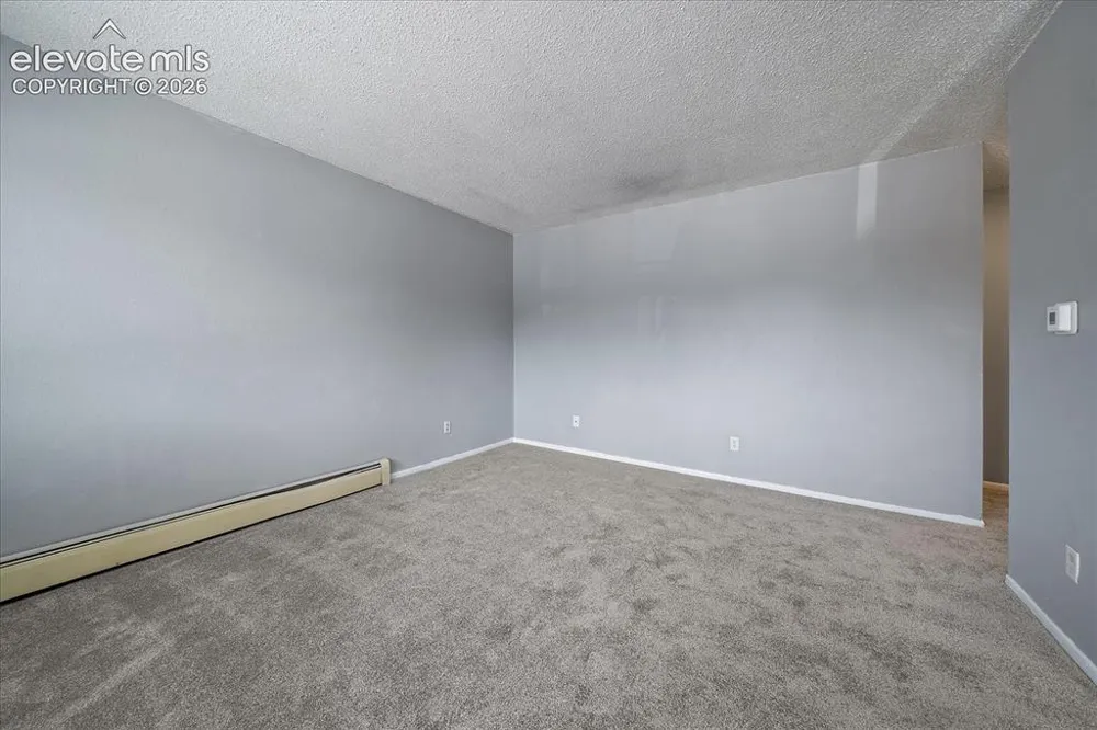 325 Bonnie Court Colorado Springs, CO 80916