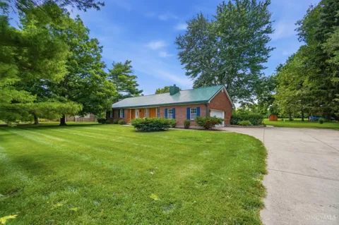1428 E Social Row Road