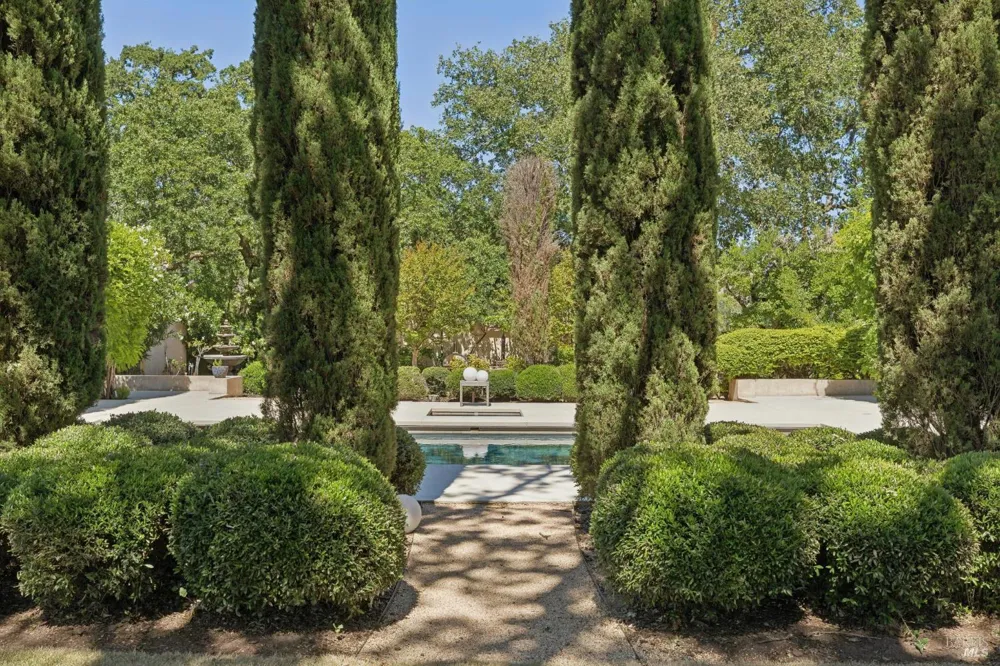 1110 Bale Lane Calistoga, CA 94515