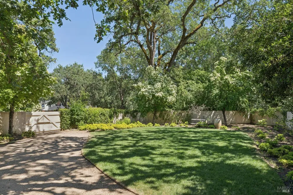 1110 Bale Lane Calistoga, CA 94515