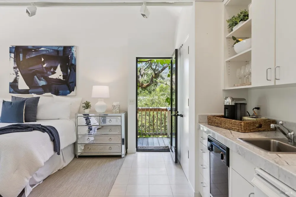 1110 Bale Lane Calistoga, CA 94515