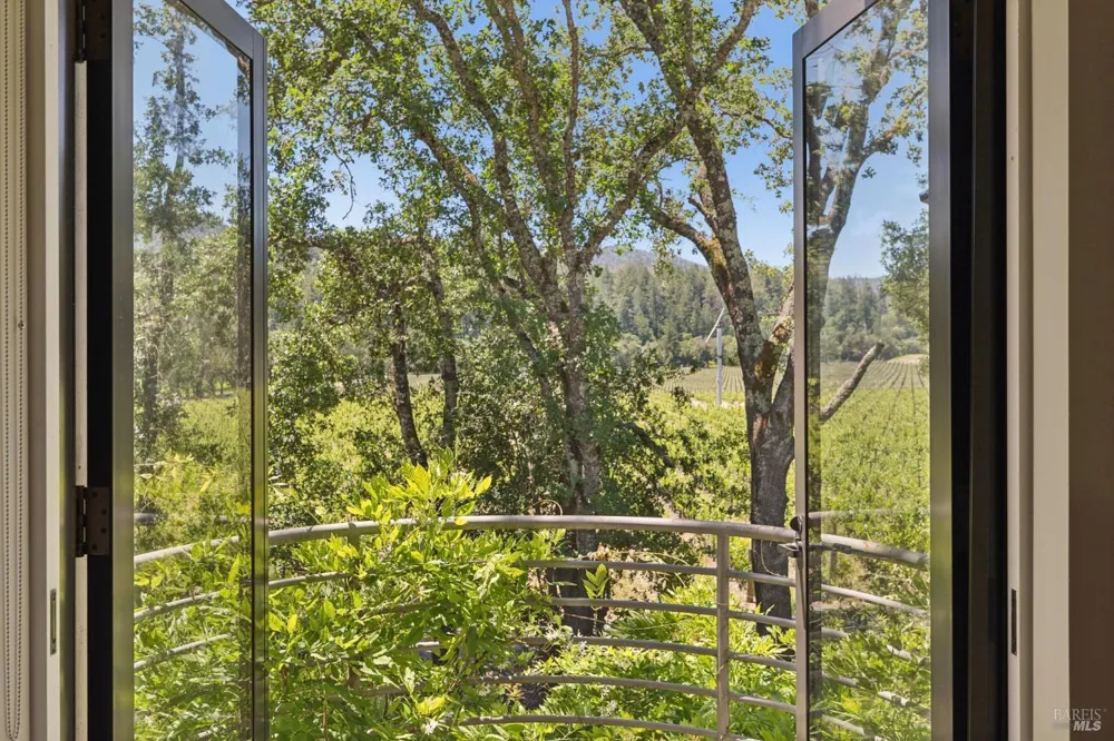 1110 Bale Lane Calistoga, CA 94515