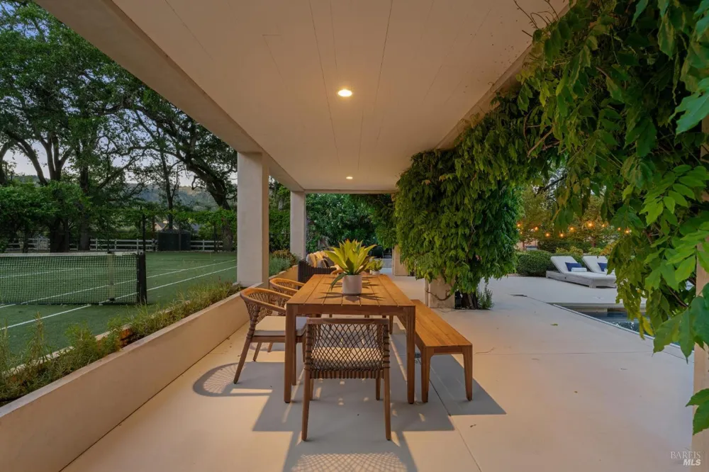 1110 Bale Lane Calistoga, CA 94515