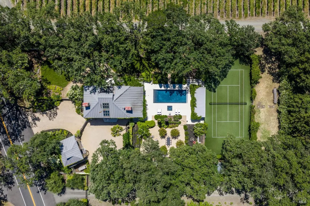 1110 Bale Lane Calistoga, CA 94515