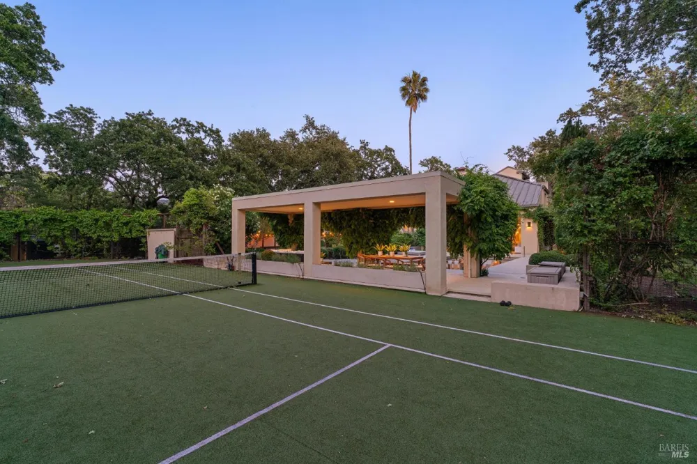 1110 Bale Lane Calistoga, CA 94515