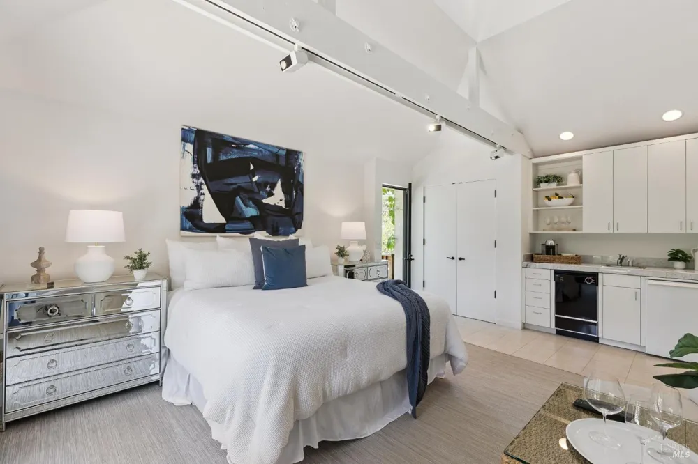 1110 Bale Lane Calistoga, CA 94515