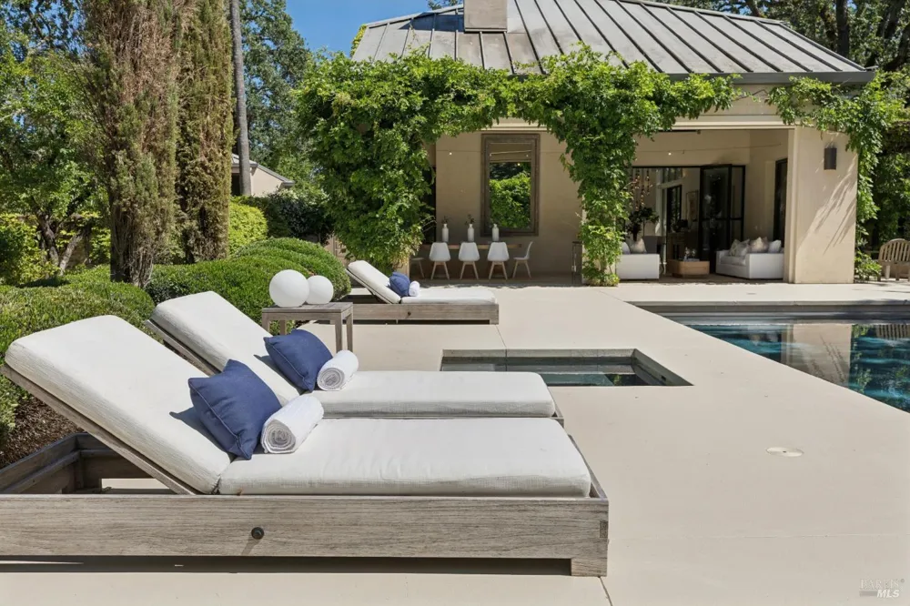 1110 Bale Lane Calistoga, CA 94515