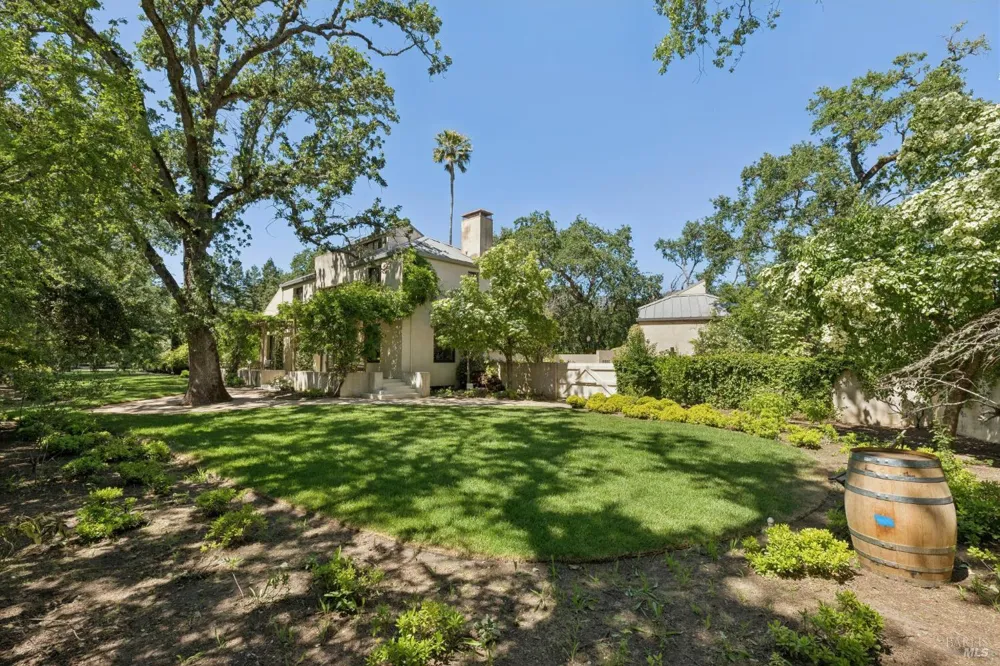 1110 Bale Lane Calistoga, CA 94515