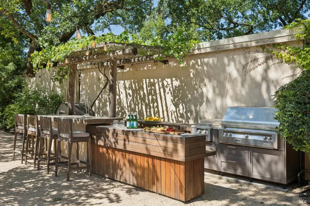 1110 Bale Lane Calistoga, CA 94515