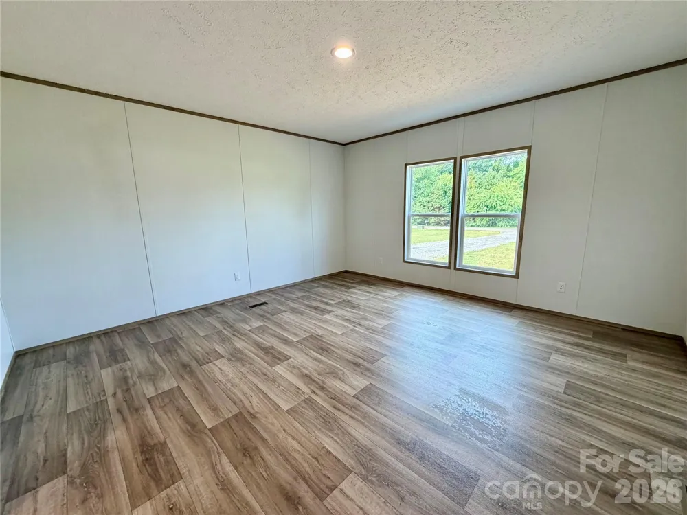 146 Con Lee Drive Olin, NC 28660
