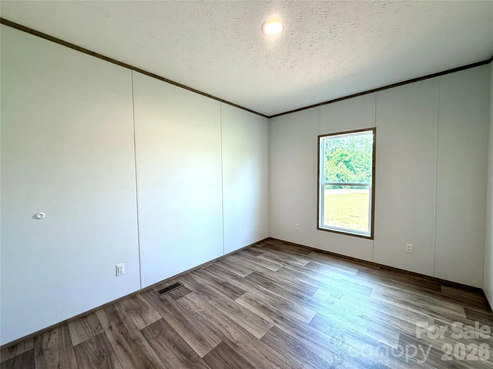 146 Con Lee Drive Olin, NC 28660