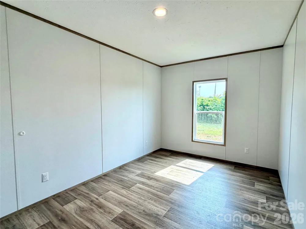 146 Con Lee Drive Olin, NC 28660