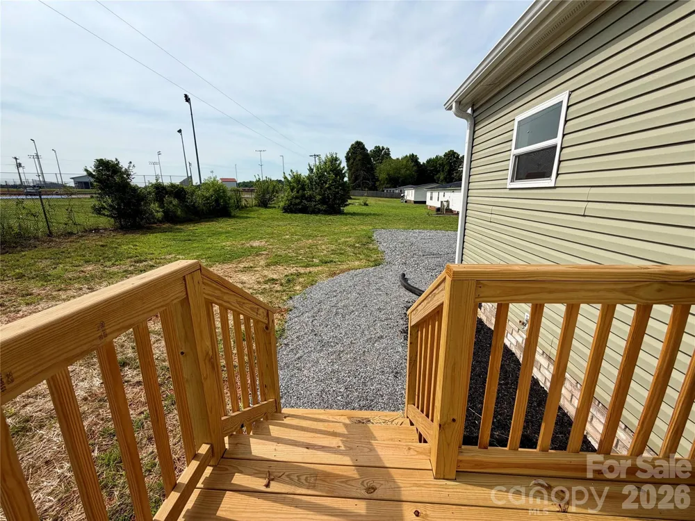 146 Con Lee Drive Olin, NC 28660