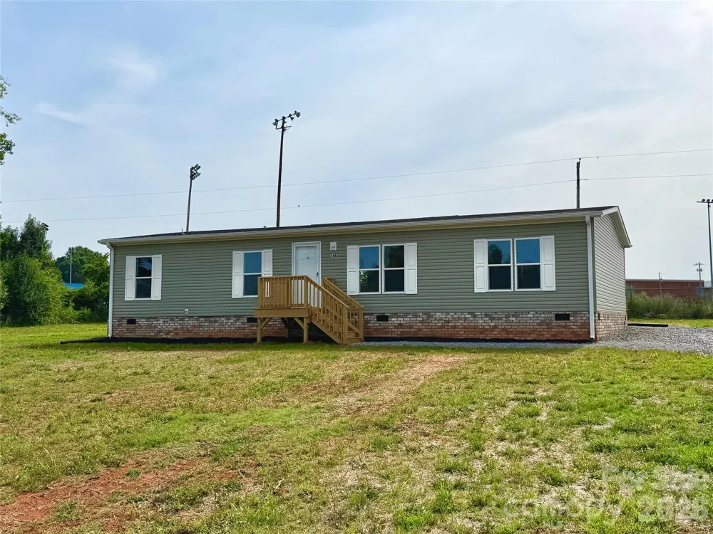 146 Con Lee Drive Olin, NC 28660