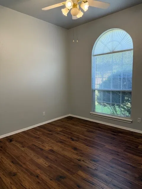 9703 Argyle Court Granbury, TX 76049