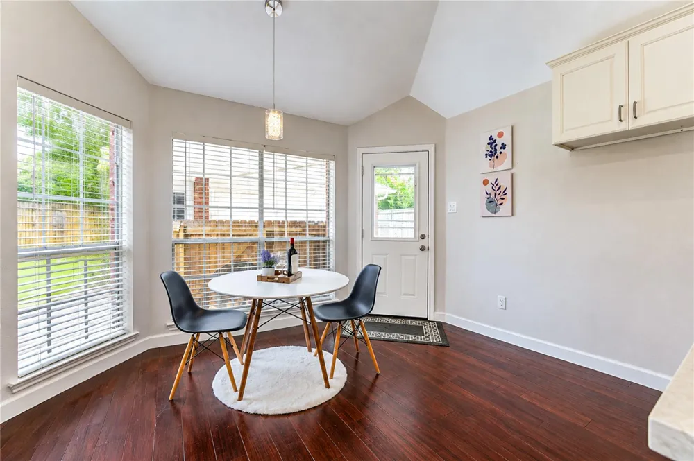 3223 Richland Drive Sugar Land, TX 77478