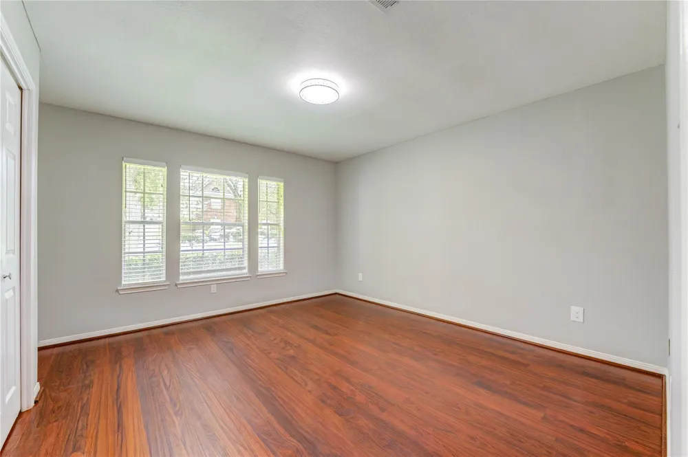 3223 Richland Drive Sugar Land, TX 77478