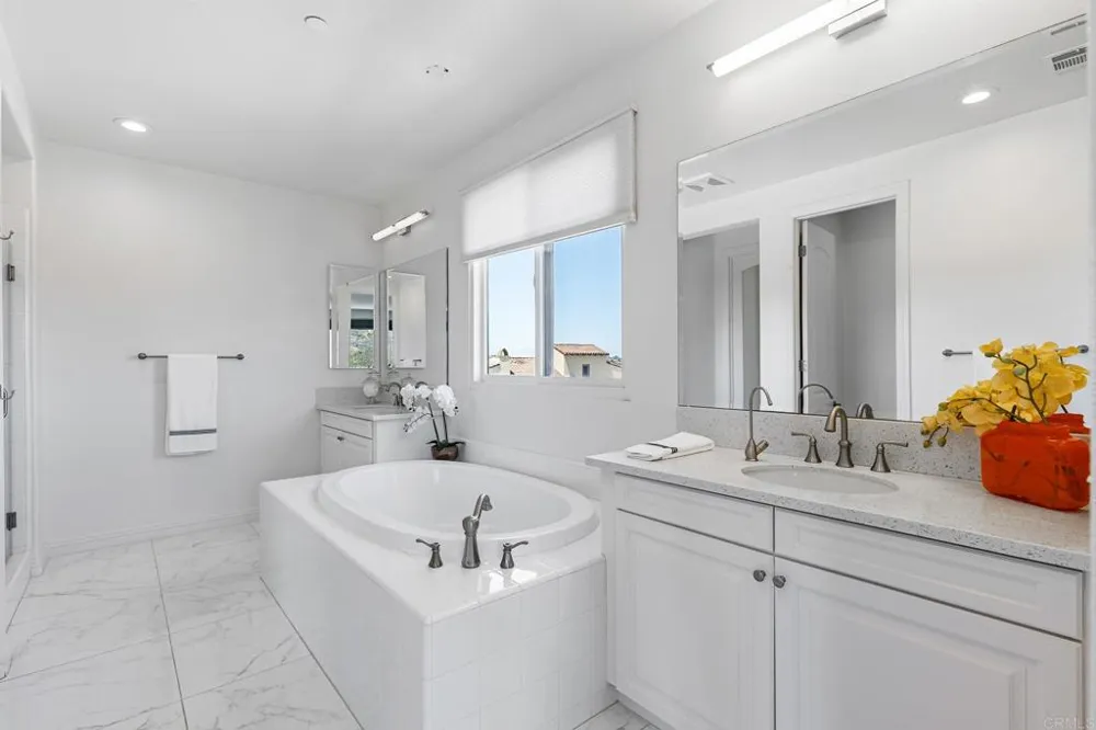 8746 Tillage Lane San Diego, CA 92127