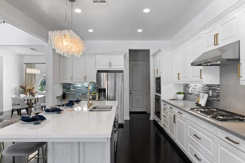 8746 Tillage Lane San Diego, CA 92127