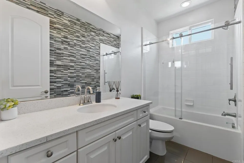 8746 Tillage Lane San Diego, CA 92127