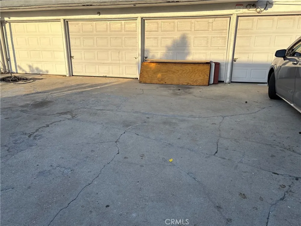 11962 Cedar Avenue Hawthorne, CA 90250