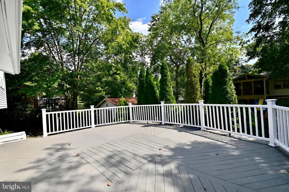 7215 WILLOW OAK PLACE Springfield, VA 22153