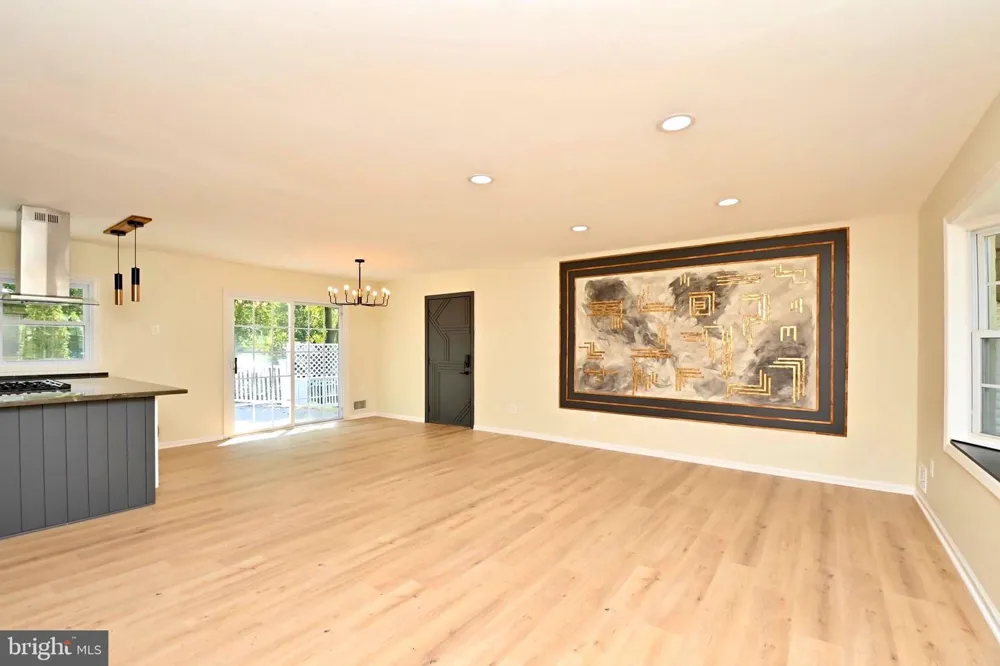 7215 WILLOW OAK PLACE Springfield, VA 22153