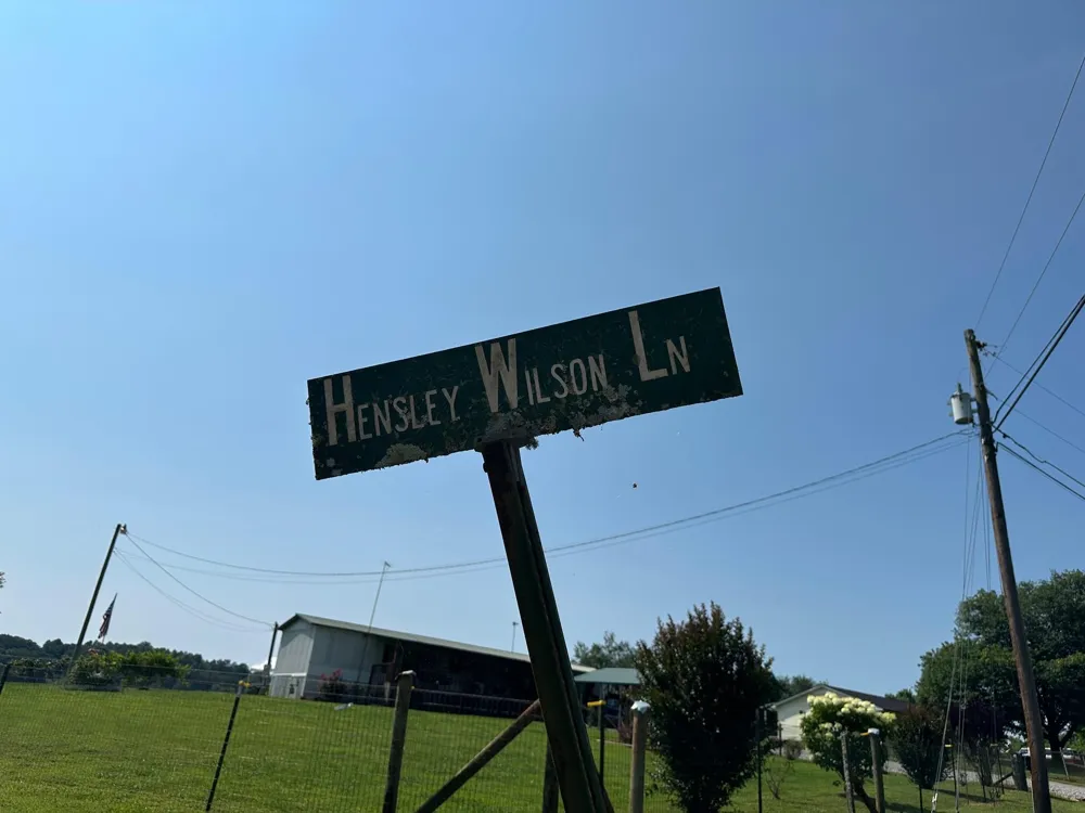 Hensley Wilson Lane Evensville, TN 37332