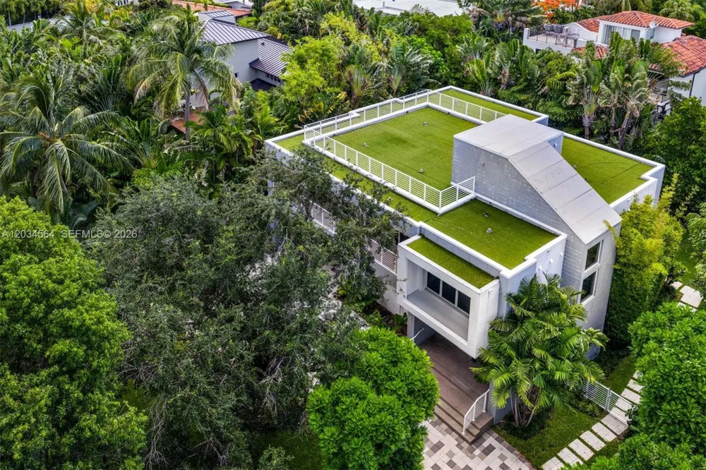 425 Harbor Dr Key Biscayne, FL 33149
