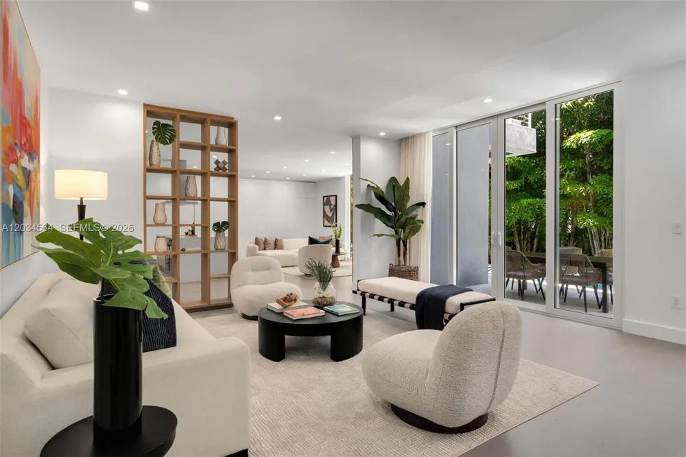 425 Harbor Dr Key Biscayne, FL 33149